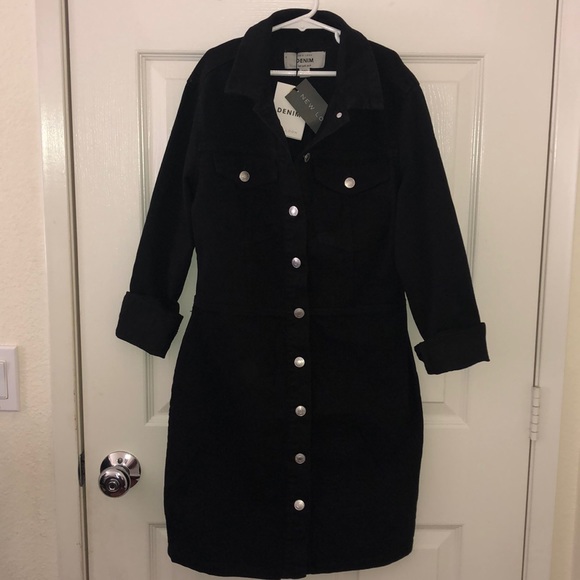 New Look Dresses & Skirts - New Look Black Denim Bodycon Dress - long sleeve